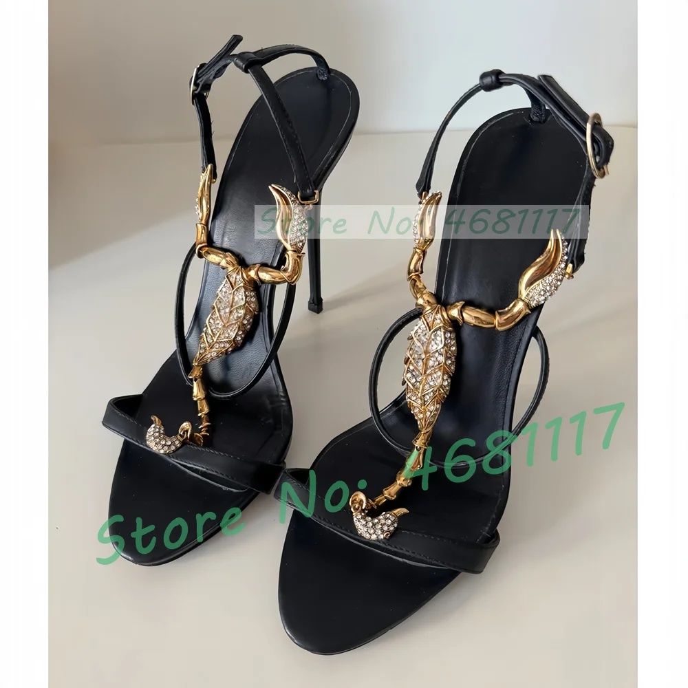 Sandal Kulit Hitam dengan Akse - Crossfit Ladies ulasan dan harga