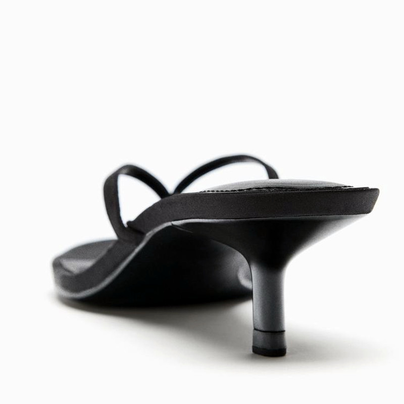 Sandal Jepit Hak Tinggi Satin  - Crossfit Ladies ulasan dan harga